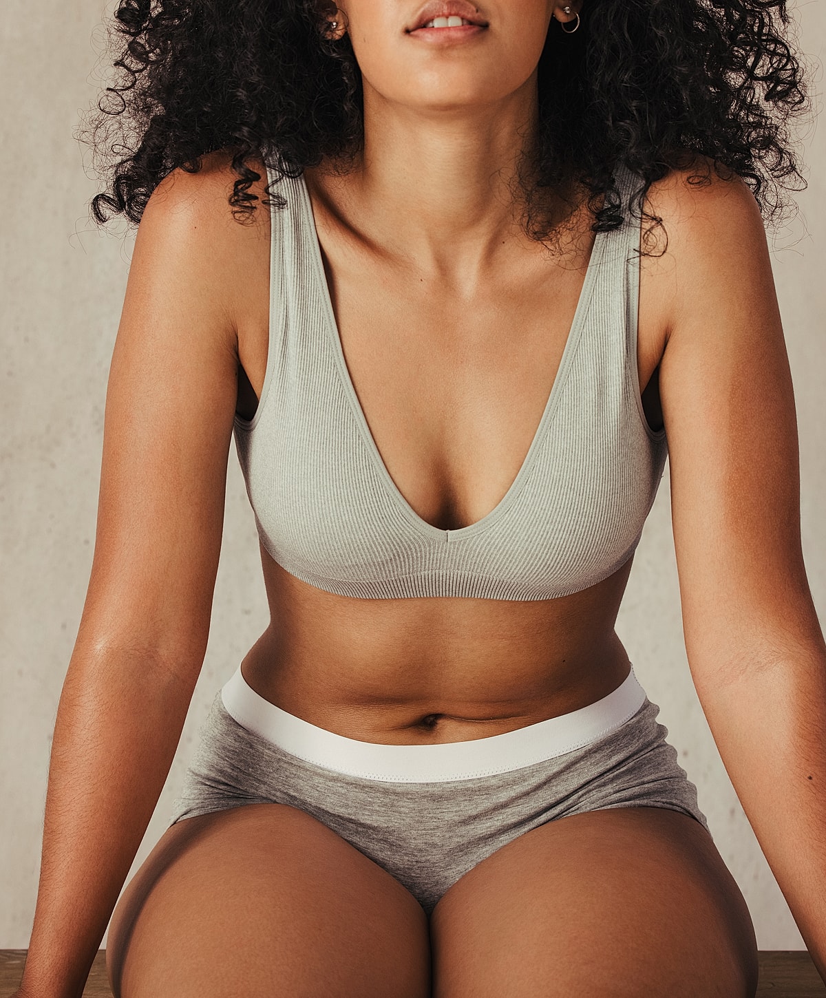 Woman in comfortable, stylish loungewear outfit.